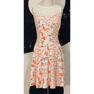 Gabby Skye SZ10 Cream & Coral Poppy Mini Dress